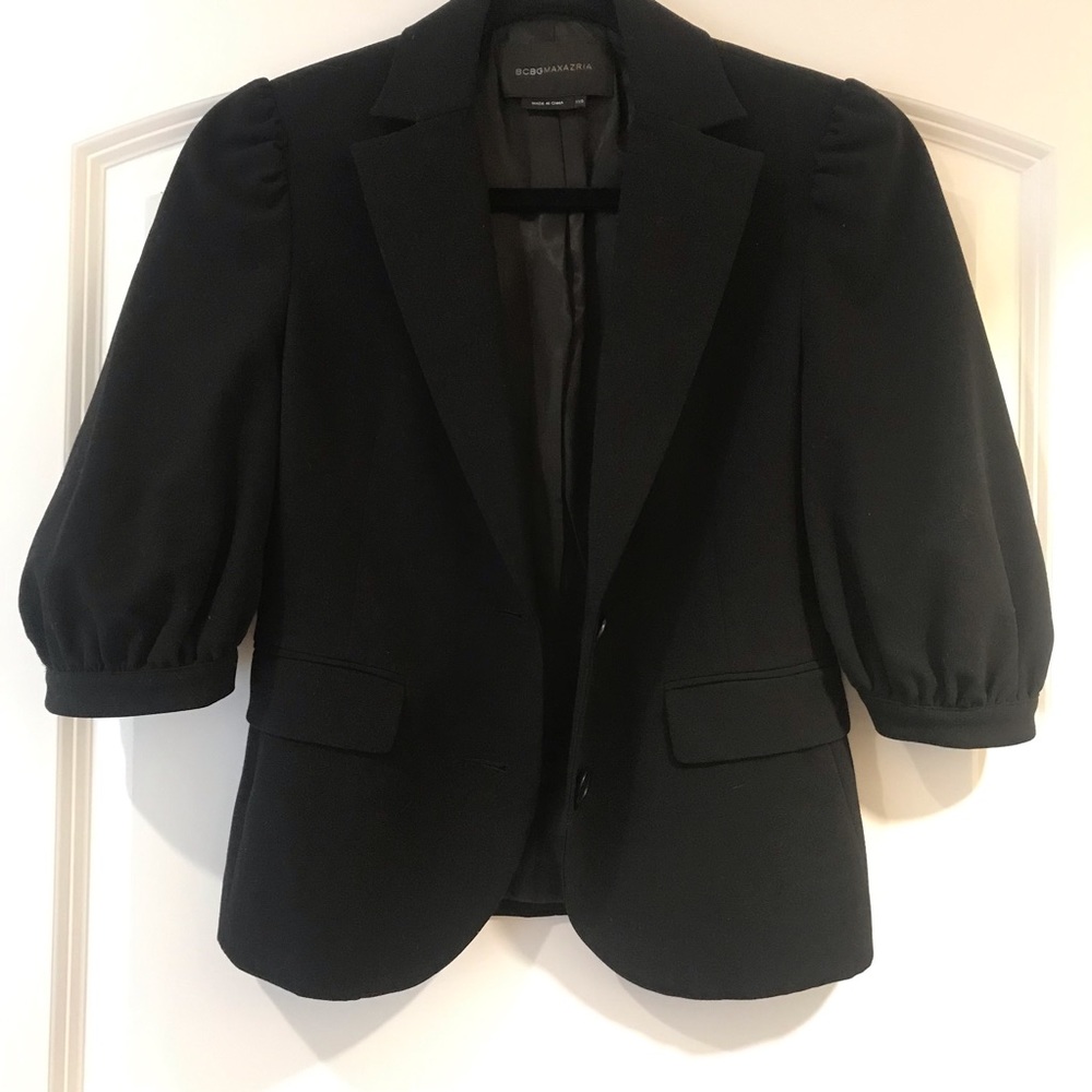 Trendy BCBG Blazer